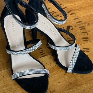 Kelly & Katie Dressy Strap Sandal - Blingy Straps